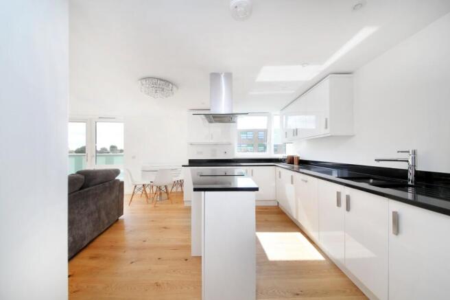 Kitchen/Reception