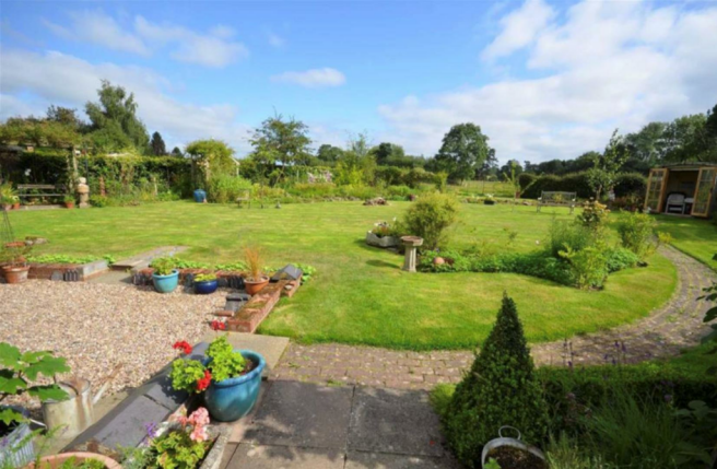 Langdale Garden1.png
