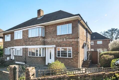 Parkfields Avenue, Raynes Park, London, SW20