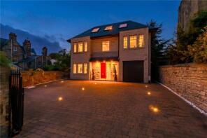 32, Kingsburgh Road, Murrayfield, Edinburgh EH12 6DZ