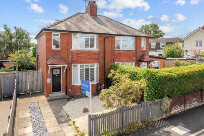 3 bed Semi-Detached for sale in harrogate