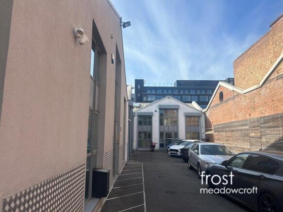 Ven 7 3 Vencourt.jpg