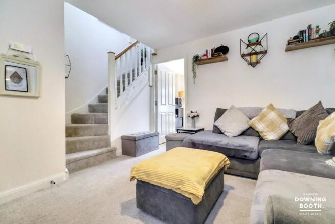 Neale Close, Lichfield, WS13 6UJ photo 5