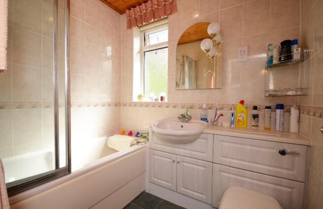 Photo 12