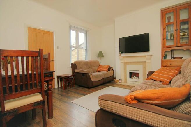 3 bed Terraced for sale Image 9