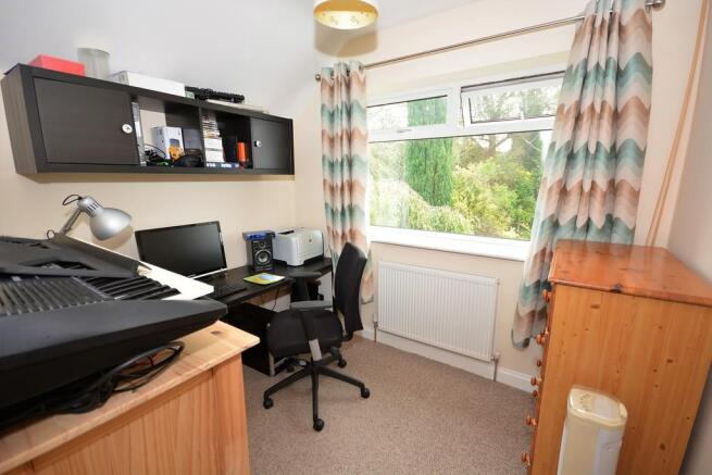 Bedroom/Office