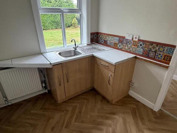 3 bed House to rent Image 3