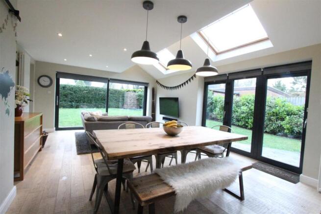 Living/Dining Room