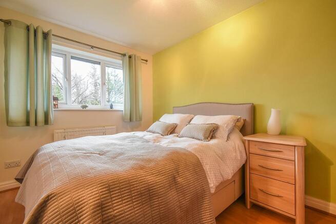bed-2.jpg