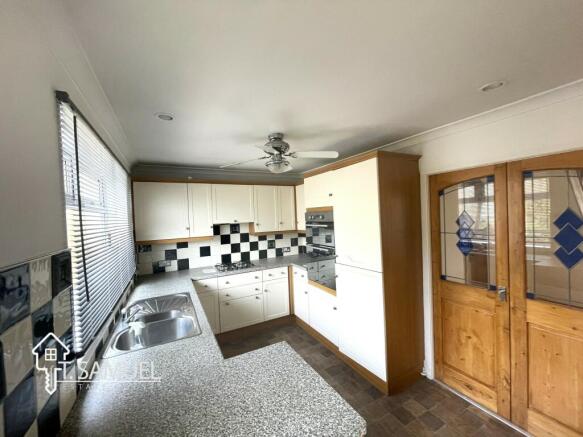 KitchenD.JPG