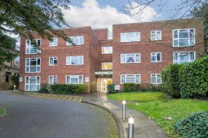 Flat 3, 61 Acacia Lodge, Hendon Lane, Finchley, London N3 1SU