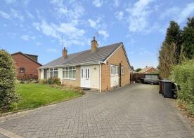 11, Holly Tree Drive, Gillow Heath, Biddulph ST8 6QY
