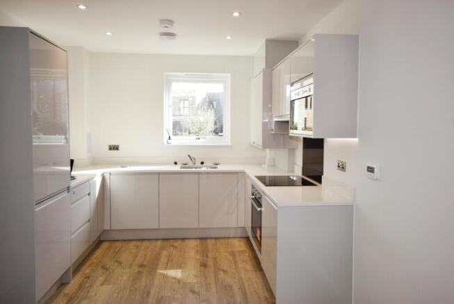 7a5dfa12-Kitchen