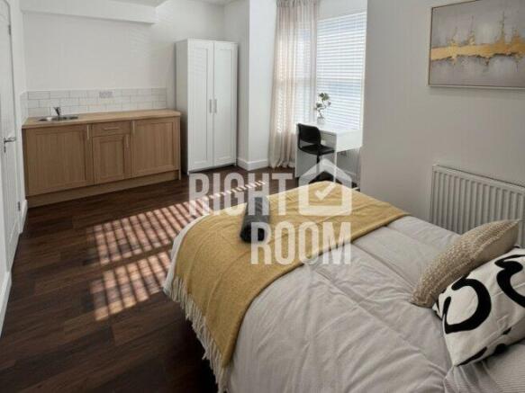 room-4-76-oriel-road-po2-9eq-1041971