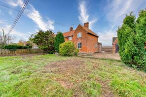 5, The Close, Church Road, Aylmerton NR11 8PX