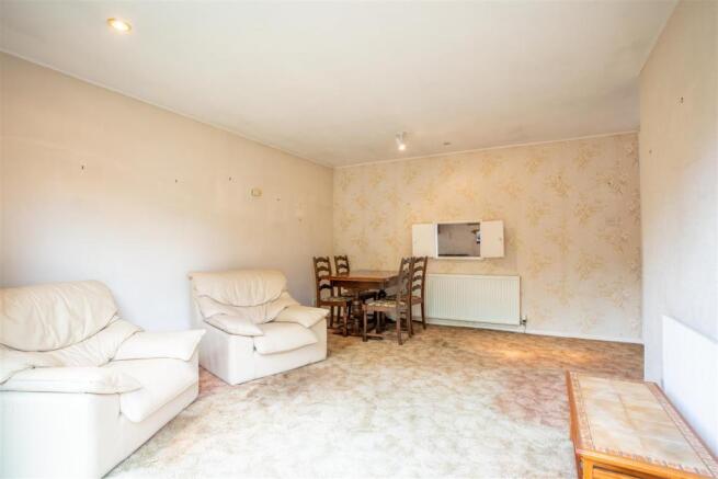 Sitting/Dining Room
