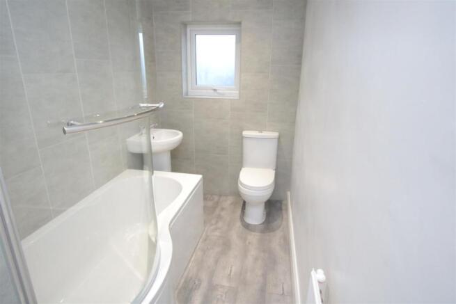 HOUSE BATHROOM