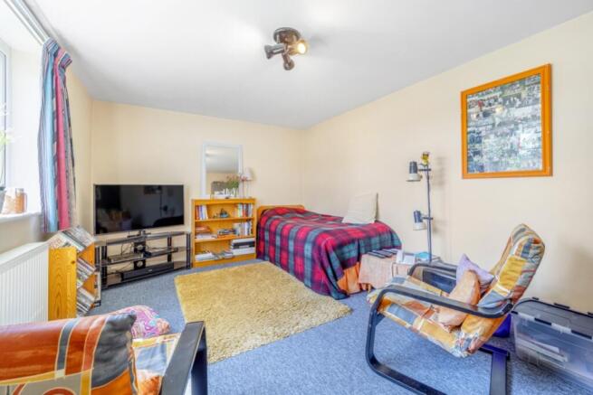 33 Lindis Road (Boston)-18