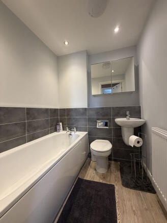 2 bed Apartment for sale Image 9