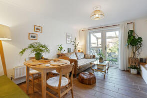 17, Hardy Place, Sheffield S6 3PT