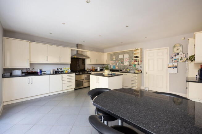 London Road East, Batheaston, Bath, BA1 7RL photo 4