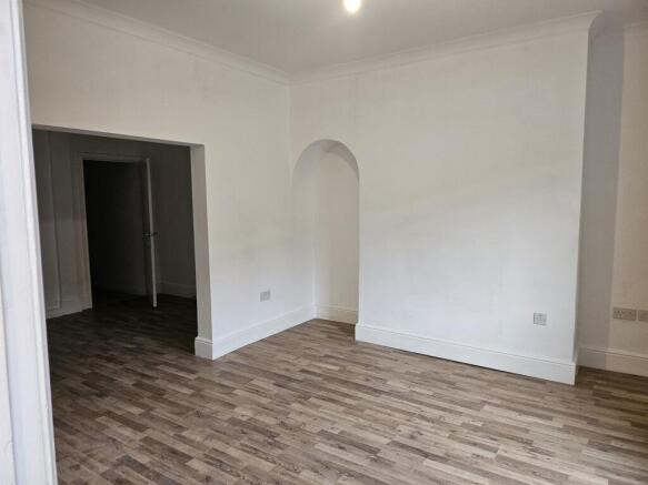 3 bed Terraced for sale Image 2