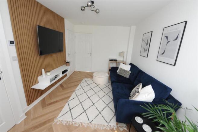 2 bed Semi-Detached for sale Image 6