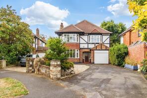 17, Seymour Gardens, Surbiton KT5 8QE