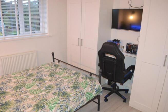Bed20 (Medium).JPG