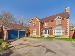 23, Hazel Close, Horsham RH13 9GN
