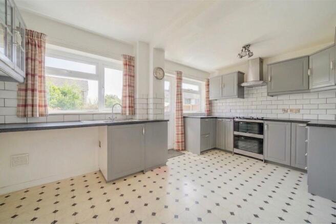 10 Kirby kitchen.jpg