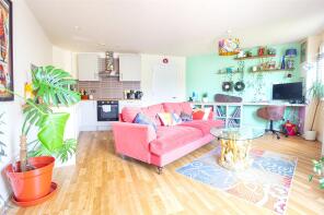 33, City View Apartments, Chancery Street, Lawrence Hill, Bristol BS5 0AA