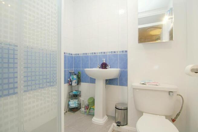 2 bed Apartment for sale Image 10