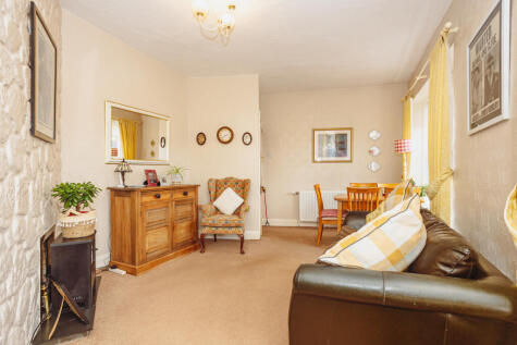 Queensberry Street, Dumfries, DG1