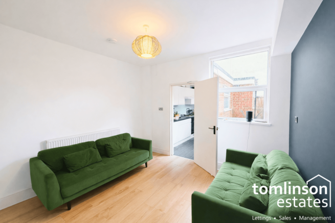 **5 Bed HMO - Lenton available 2027!**