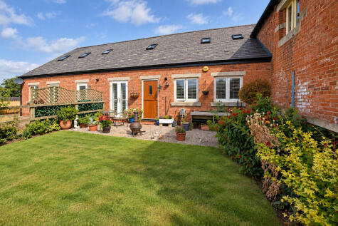 Adderley Hall Barns, Adderley