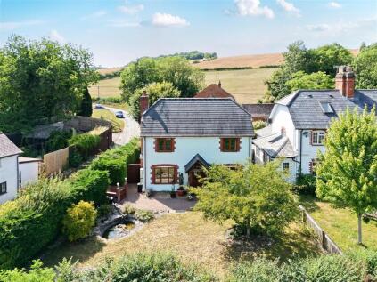 Chine Road, Upper Woodford, Salisbury