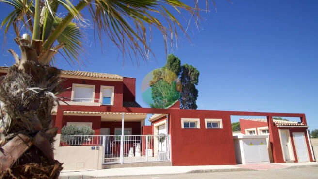 3 Bedroom Semi - Detached For Sale-PIN26-1