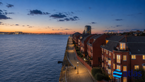 Riverside Drive, Brunswick Dock, L3