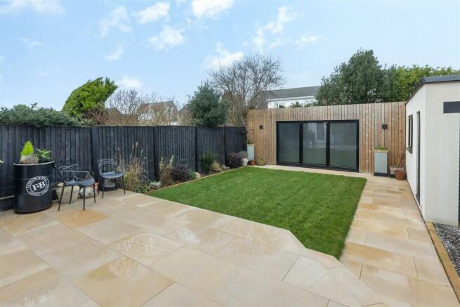 6 Grassington Road-23.jpg