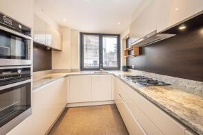 Flat 4, 139, Brighton Road, Surbiton KT6 5NJ