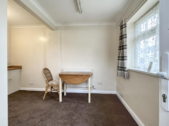 Entrance/Dining Area