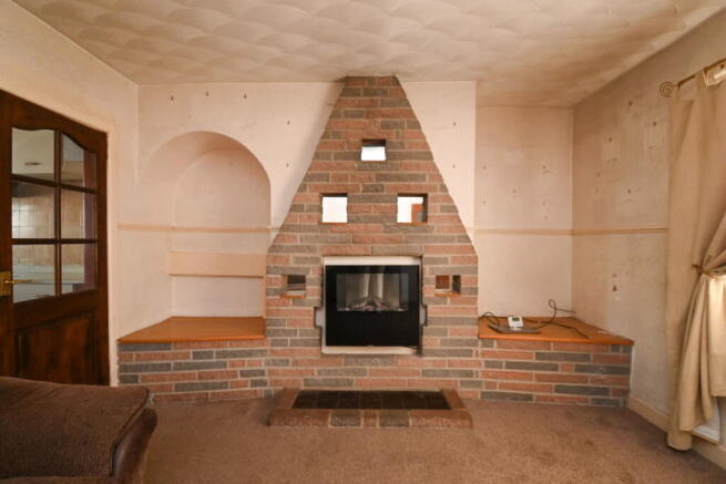 3 bed Semi-Detached for sale Image 5