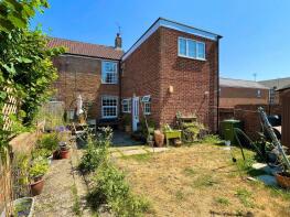 2, Brewster Cottages, High Street, Fletton, Peterborough PE2 8DX