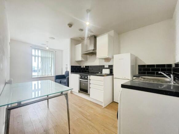 Kitchen/Living room