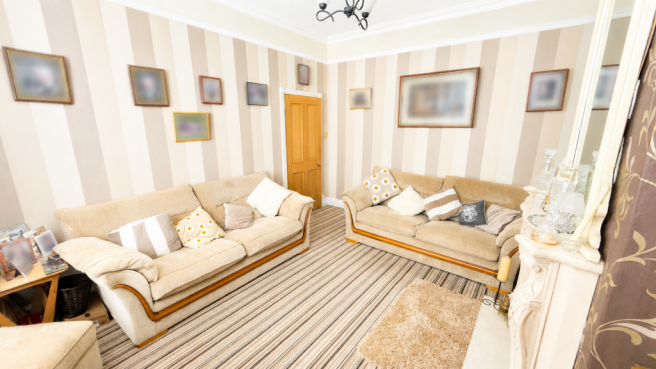 7 bed Terraced for sale Image 5