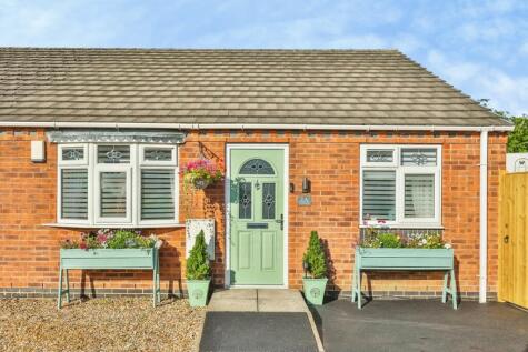 Brookhill Avenue, Pinxton, Nottingham, Derbyshire, NG16