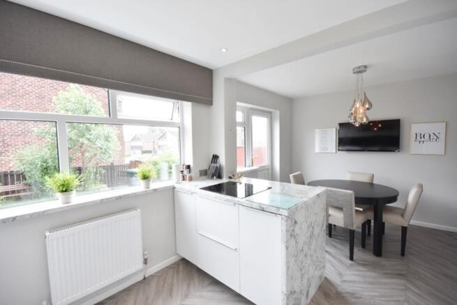 2 Ravensburn Walk pics11