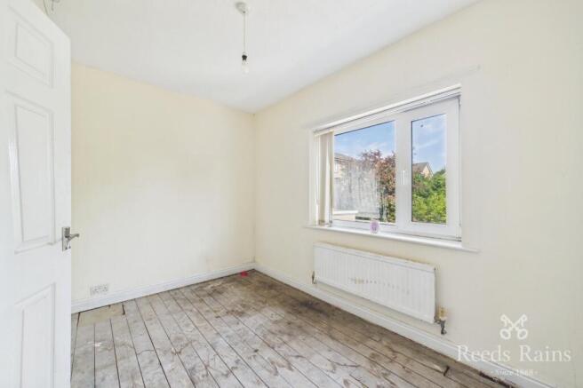 2 bed Semi-Detached for sale Image 8