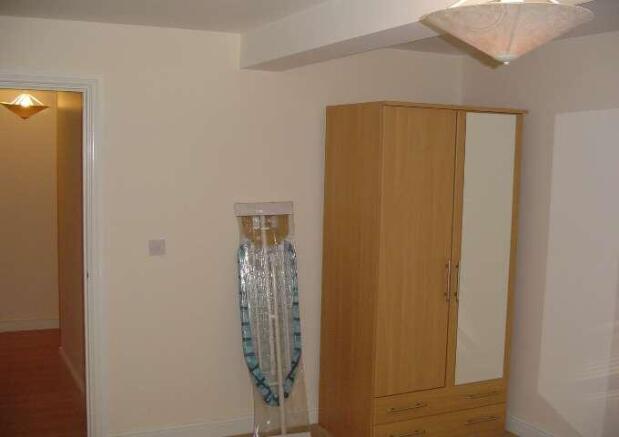 Bedroom(2)